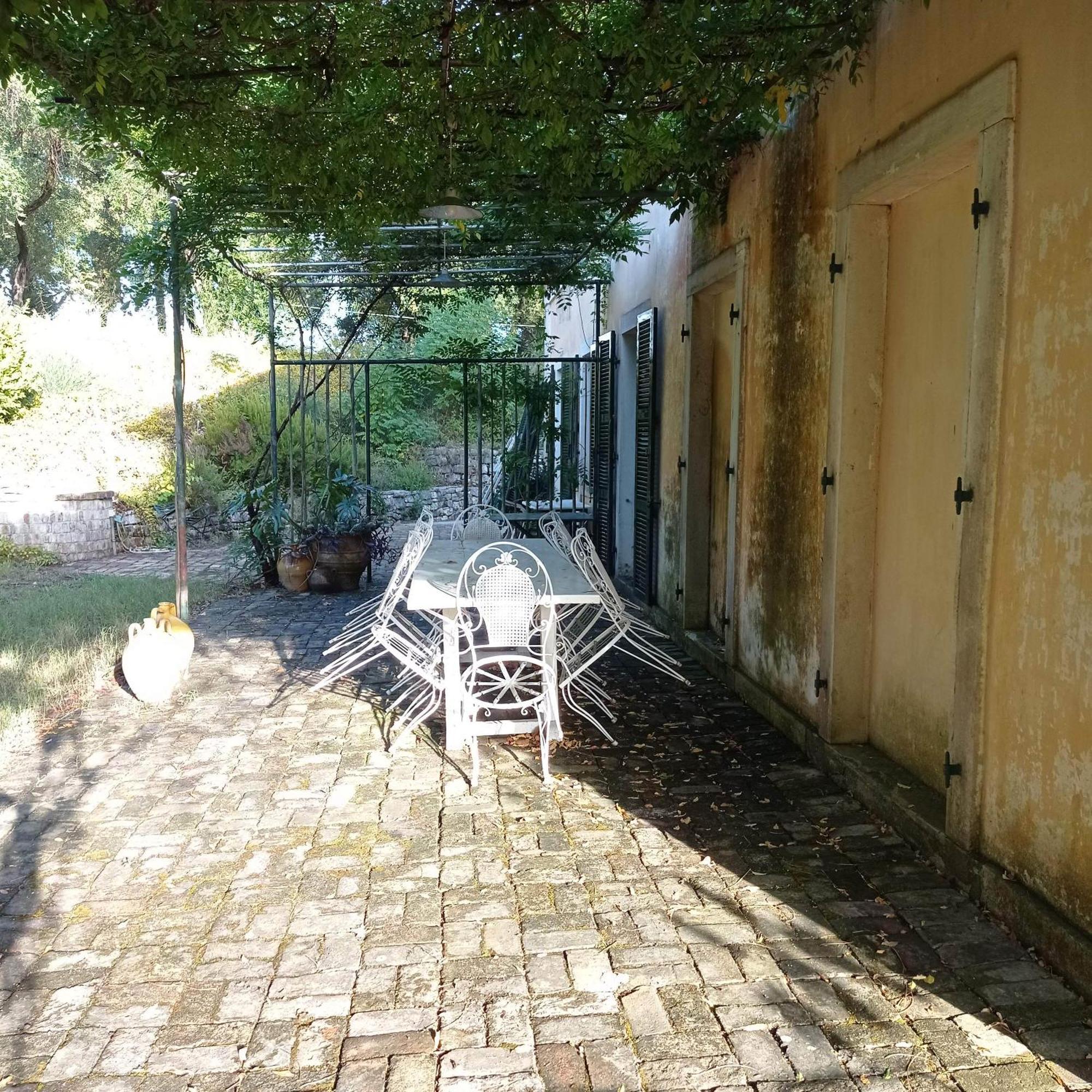 Villa Kefalomandouko Alepou Exterior photo